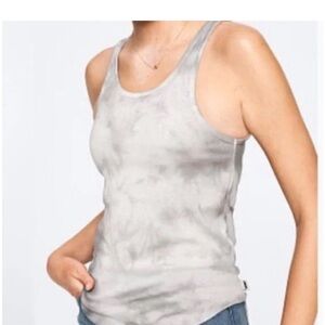 PINK Victoria's Secret Gray Tank Top NWT size small